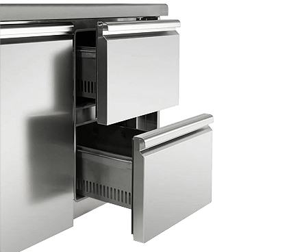 Холодильный стол c бортом PREMIUM 1,4 x 0,7 м / 6 выдвижн. секции / объем: 368 л GGM Gastro - 3